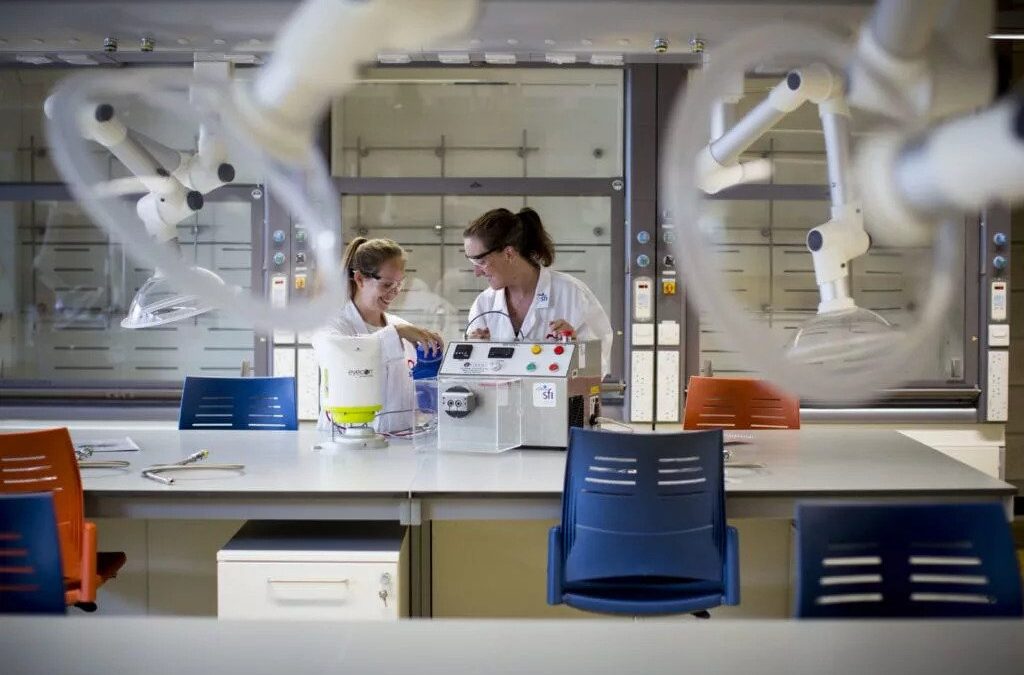 Do you want to graduate with a globally-competitive PhD?